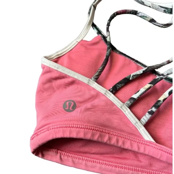 Lululemon Lighten Up Sports Bra Size 6 - Picture 5 of 6
